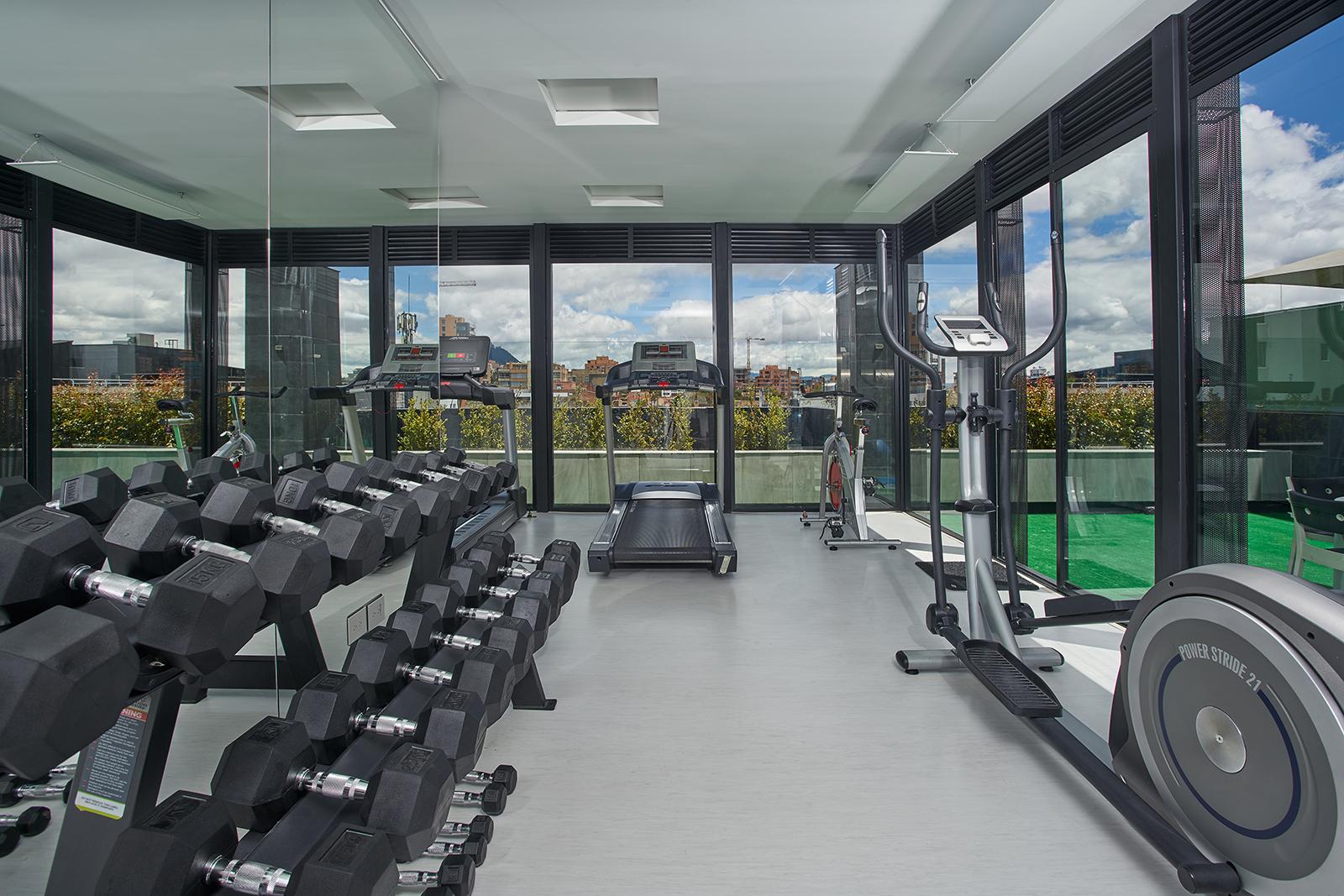 Hotel 100 Luxury Suites By Preferred Bogotá Exteriör bild The gym at the top of the building