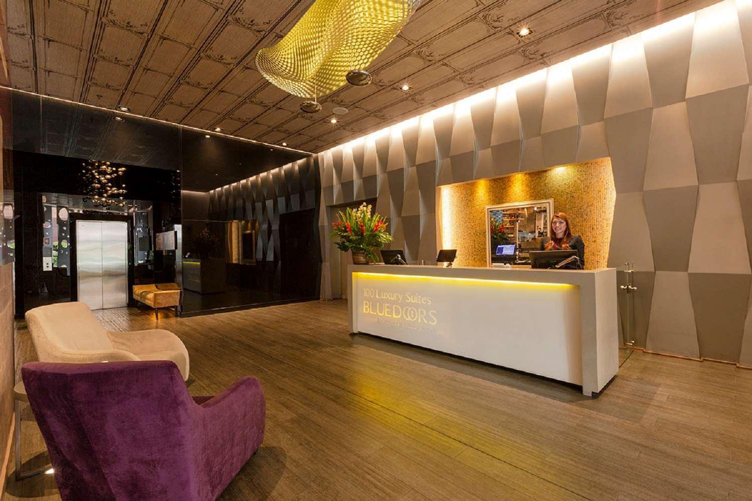 Hotel 100 Luxury Suites By Preferred Bogotá Exteriör bild The lobby of the hotel